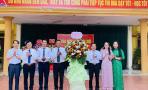 Đồng chí Phạm Chí Kiên, Bí thư Đảng uỷ, Chủ tịch HĐND xã Nghĩa Đàn dự lễ khai giảng năm học mới 2025 – 2026 tại trường THPT 1/5